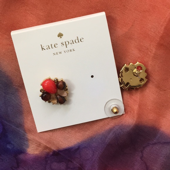 💜NWT Kate Spade Earrings - Picture 5 of 5